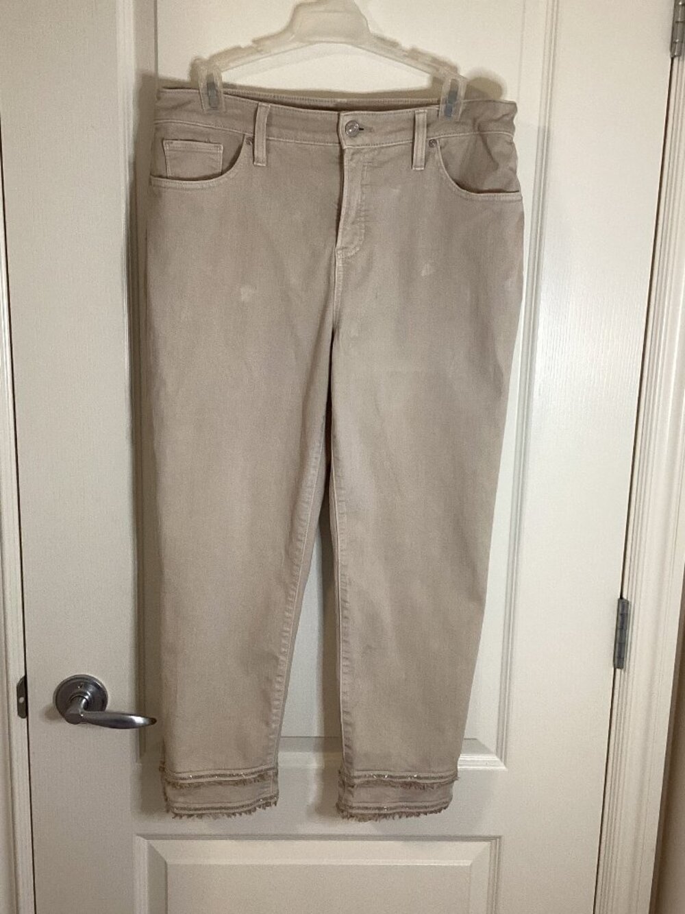 Women's Khaki Chico’s Girlfriend Cropped Khaki Jeans Frayed Ram Hem Girlfriend